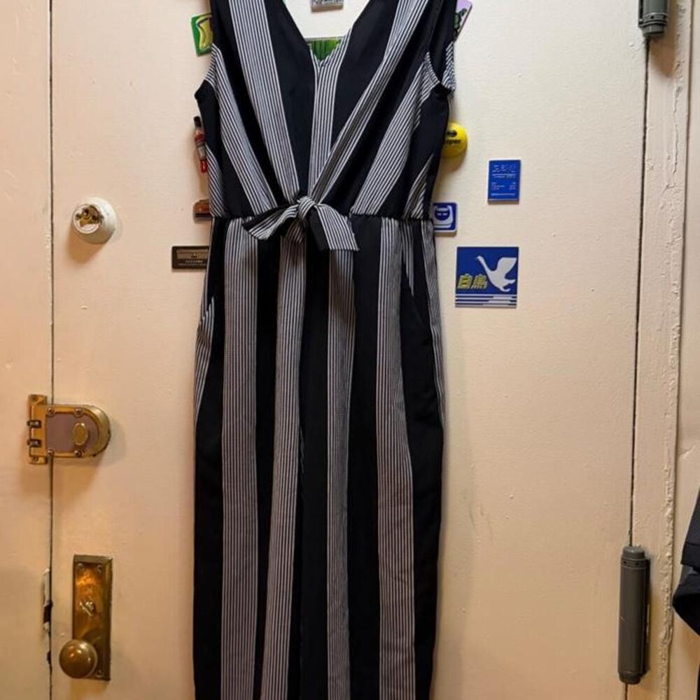 As-u-wish Women's Grey and Black Jumpsuit